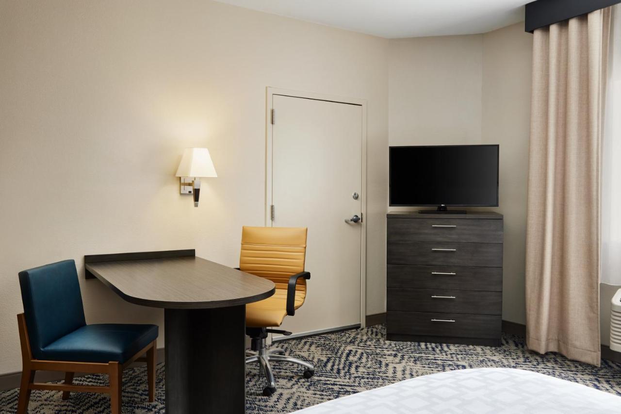 Candlewood Suites Charleston-Northwoods By Ihg Норт-Чарлстон Екстер'єр фото