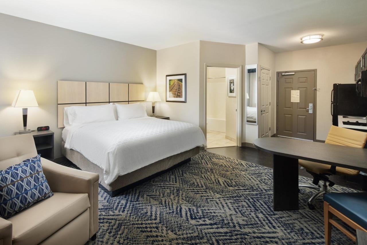 Candlewood Suites Charleston-Northwoods By Ihg Норт-Чарлстон Екстер'єр фото