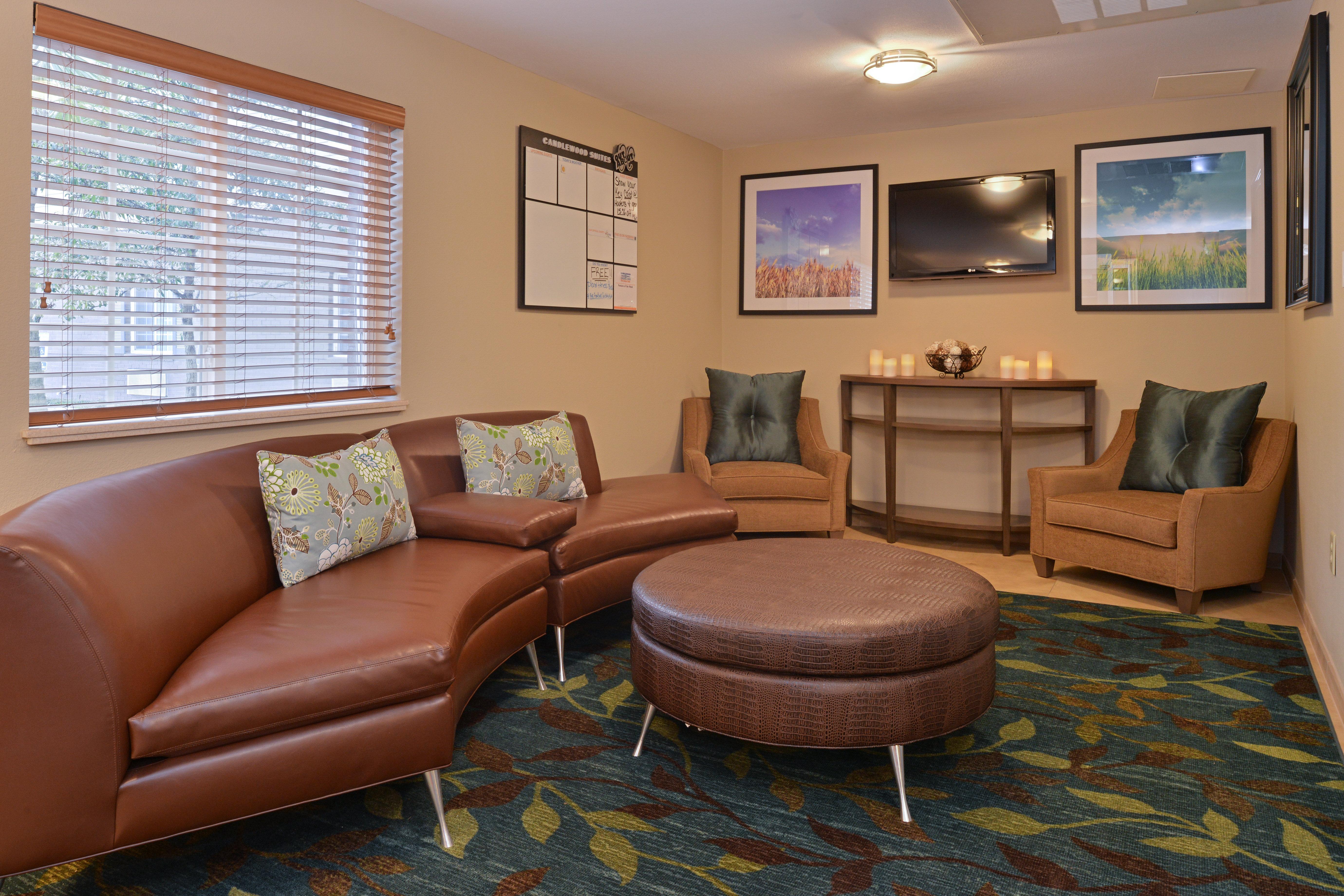 Candlewood Suites Charleston-Northwoods By Ihg Норт-Чарлстон Екстер'єр фото