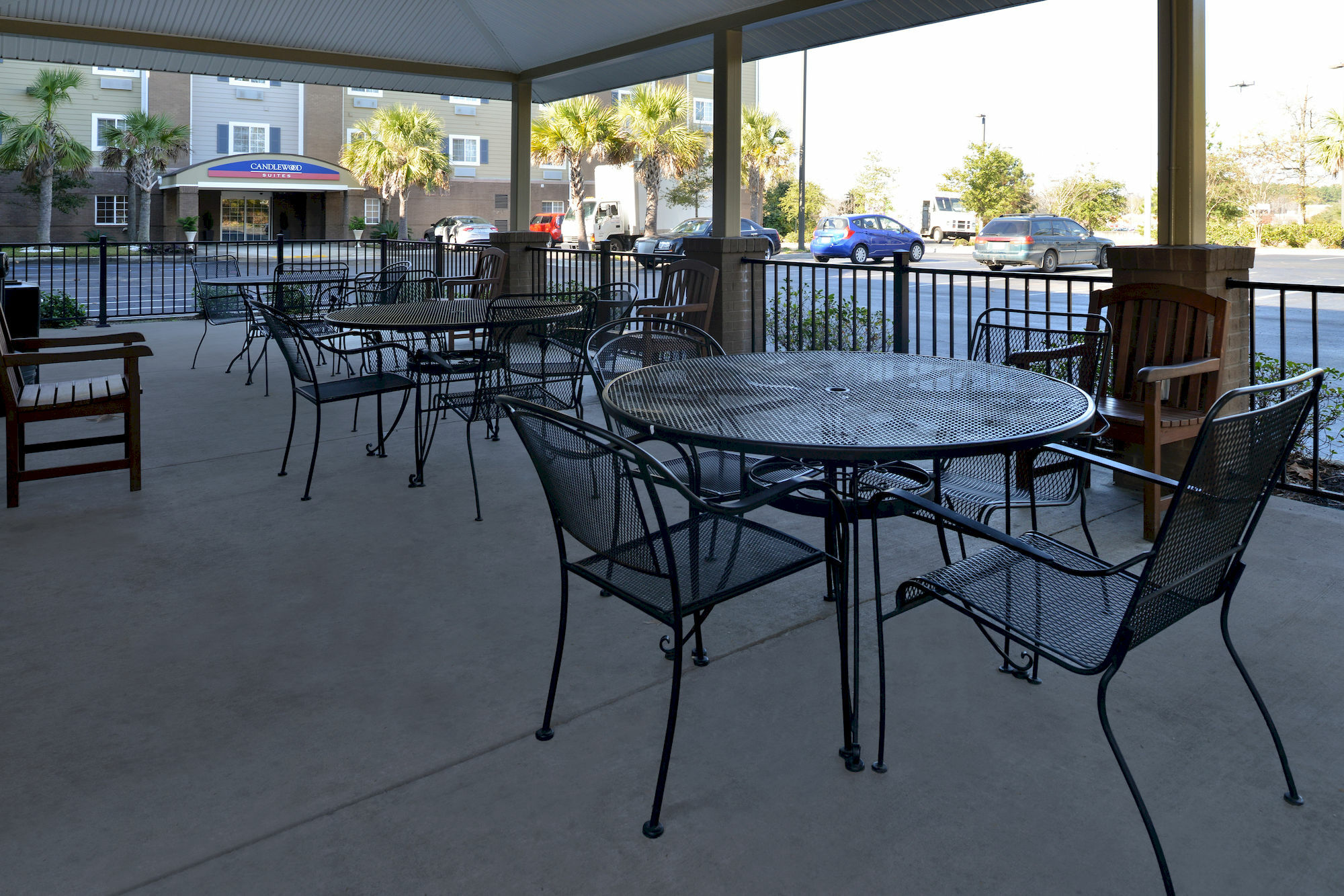 Candlewood Suites Charleston-Northwoods By Ihg Норт-Чарлстон Екстер'єр фото